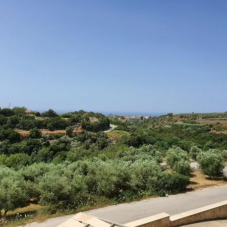 Natural View With Private Pool Villa Skouloúfia